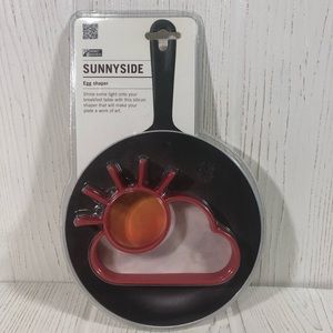 Sunnyside Egg Shaper Sun Clouds New Breakfast